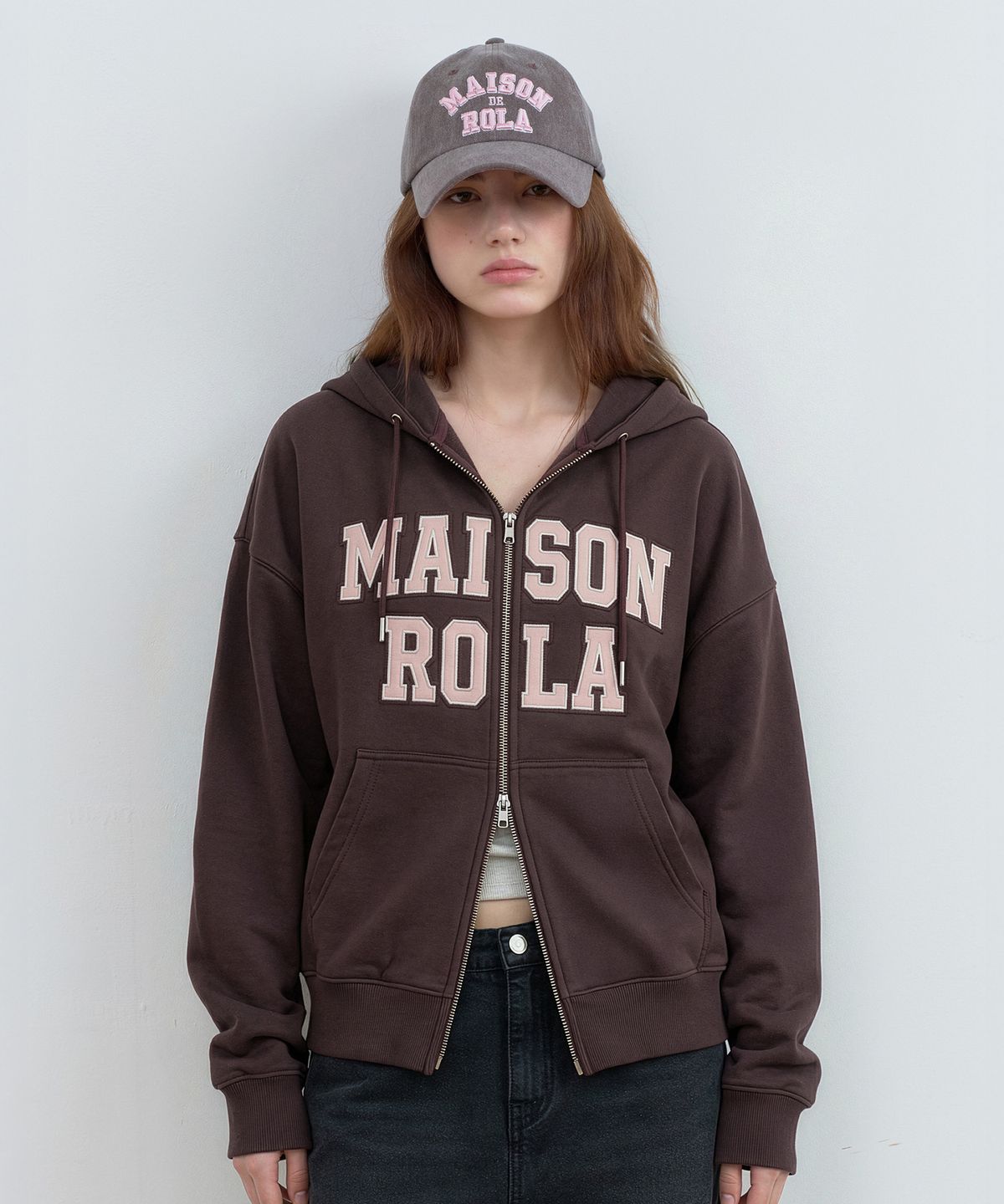 로라로라(ROLAROLA) PATCHWORK CAMPUS HOOD ZIP-UP BROWN