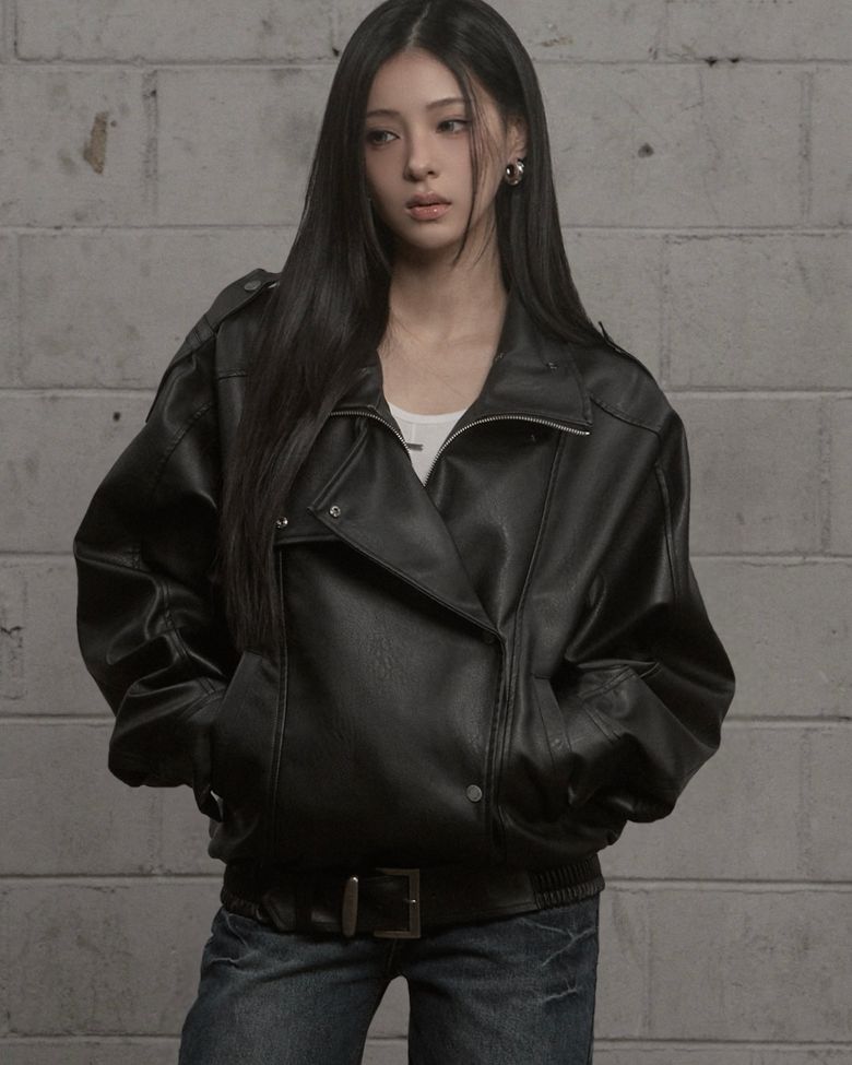 Structured High-Neck Leather Jacket (black)