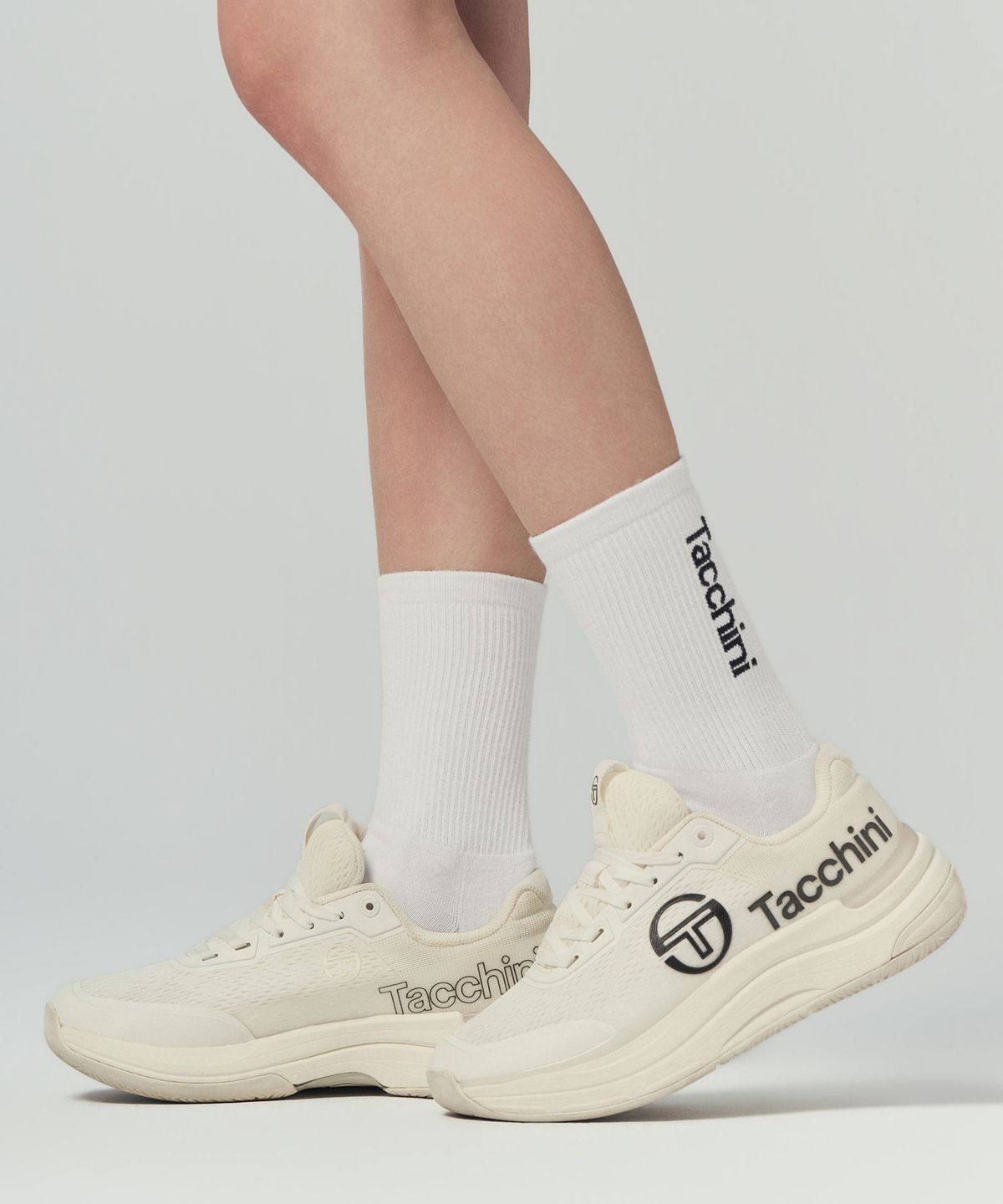세르지오 타키니(SERGIO TACCHINI) U 백 레터링 크루 삭스 (White)