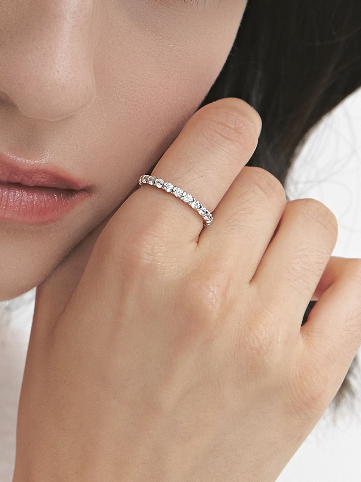 이에르로르(HYERES LOR) 에센스 실버(W) 모던 테니스 반지 2.5mm 화이트 HL4R42408W9