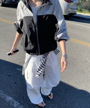 Sporty Windbreaker - Black