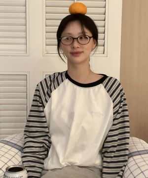 Niro Stripe Raglan Long Top - Ivory(Navy)