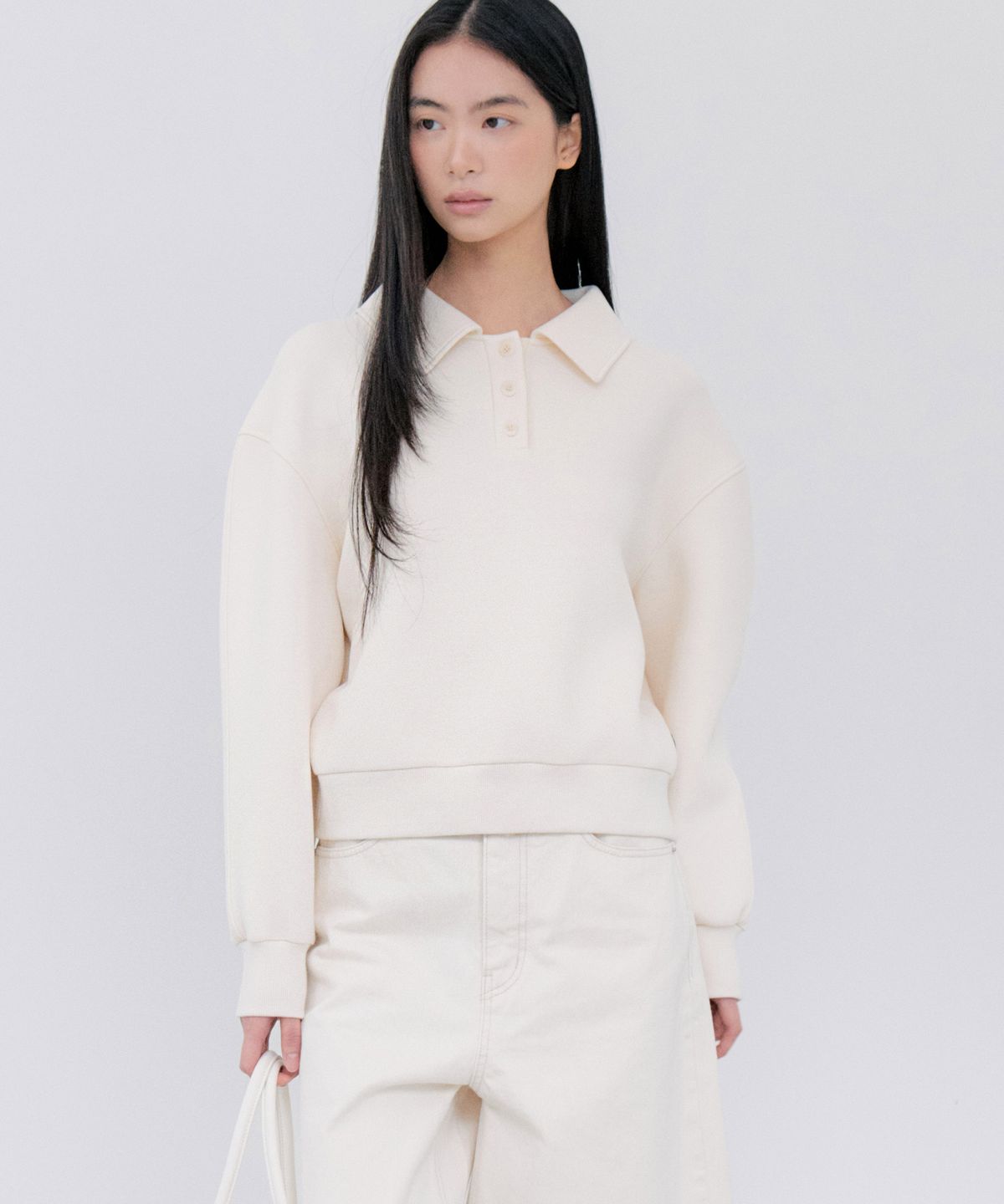 노티아(NOTIA) PK COLLAR SWEATSHIRT - CREAM