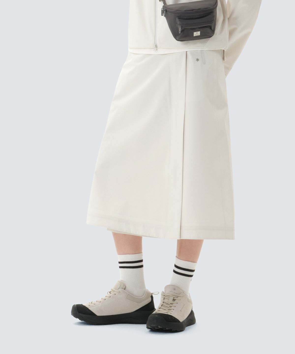 스노우피크 어패럴(SNOWPEAK APPAREL) 드라이피크 경량 3L 여성 방수 랩스커트 (S26ZWPSK07) Ivory