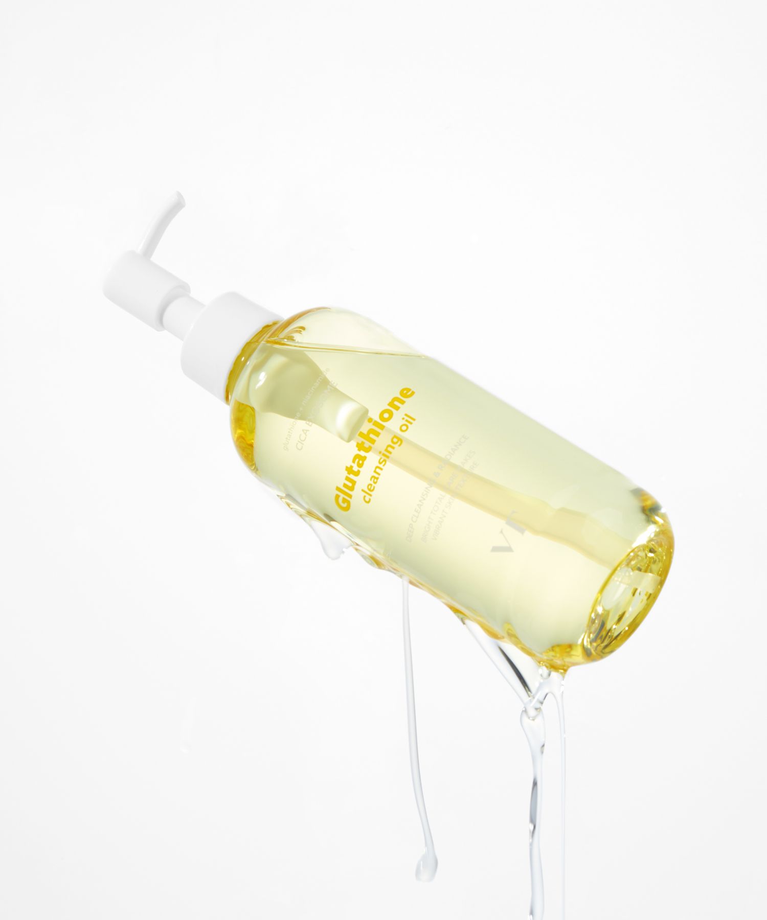 VT GLUTATHIONE GLOW CLEANSING OIL