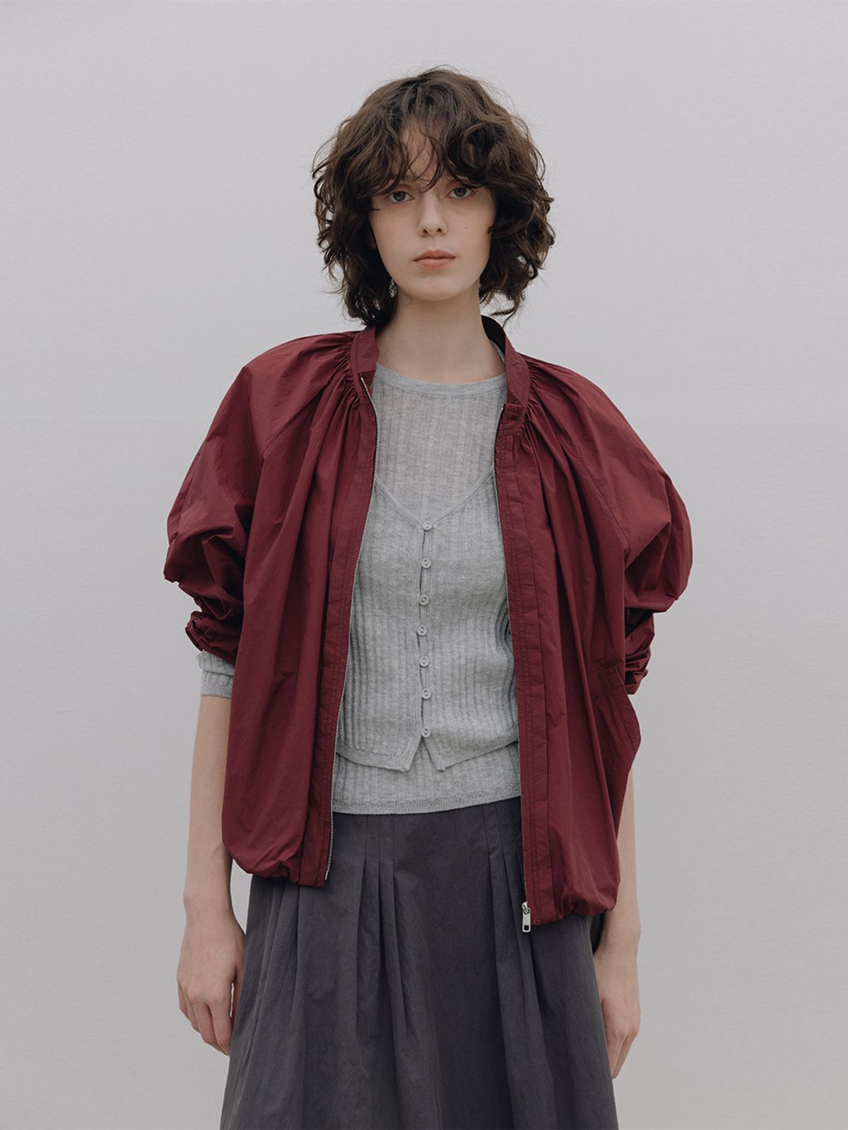 헌치(HUNCH) Shirred Blouson Jumper (2color)