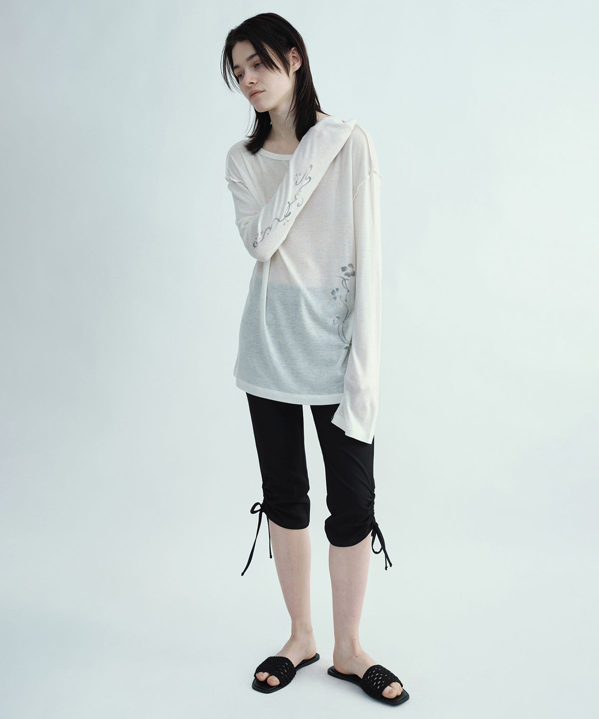 밀로 우먼(MILLO WOMEN) 리브드 타투 롱슬리브 [아이보리]