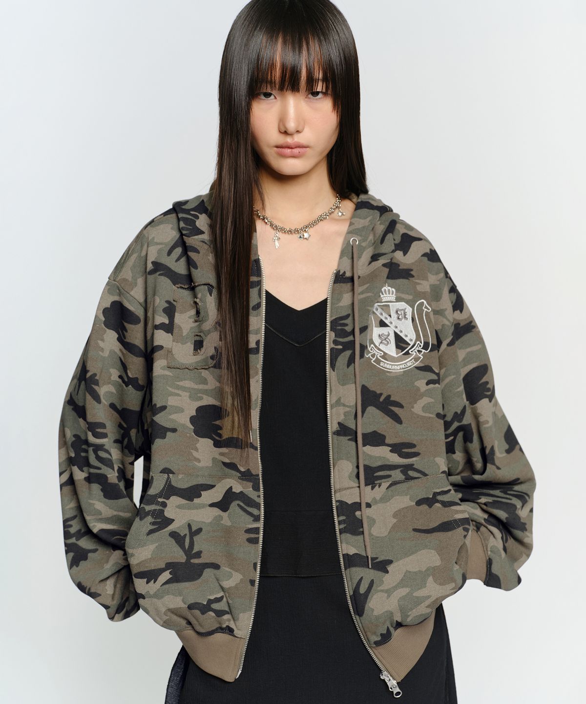 썬번프로젝트(SUNBURNPROJECT) B LOGO PATCH HOODIE ZIP-UP, CAMO