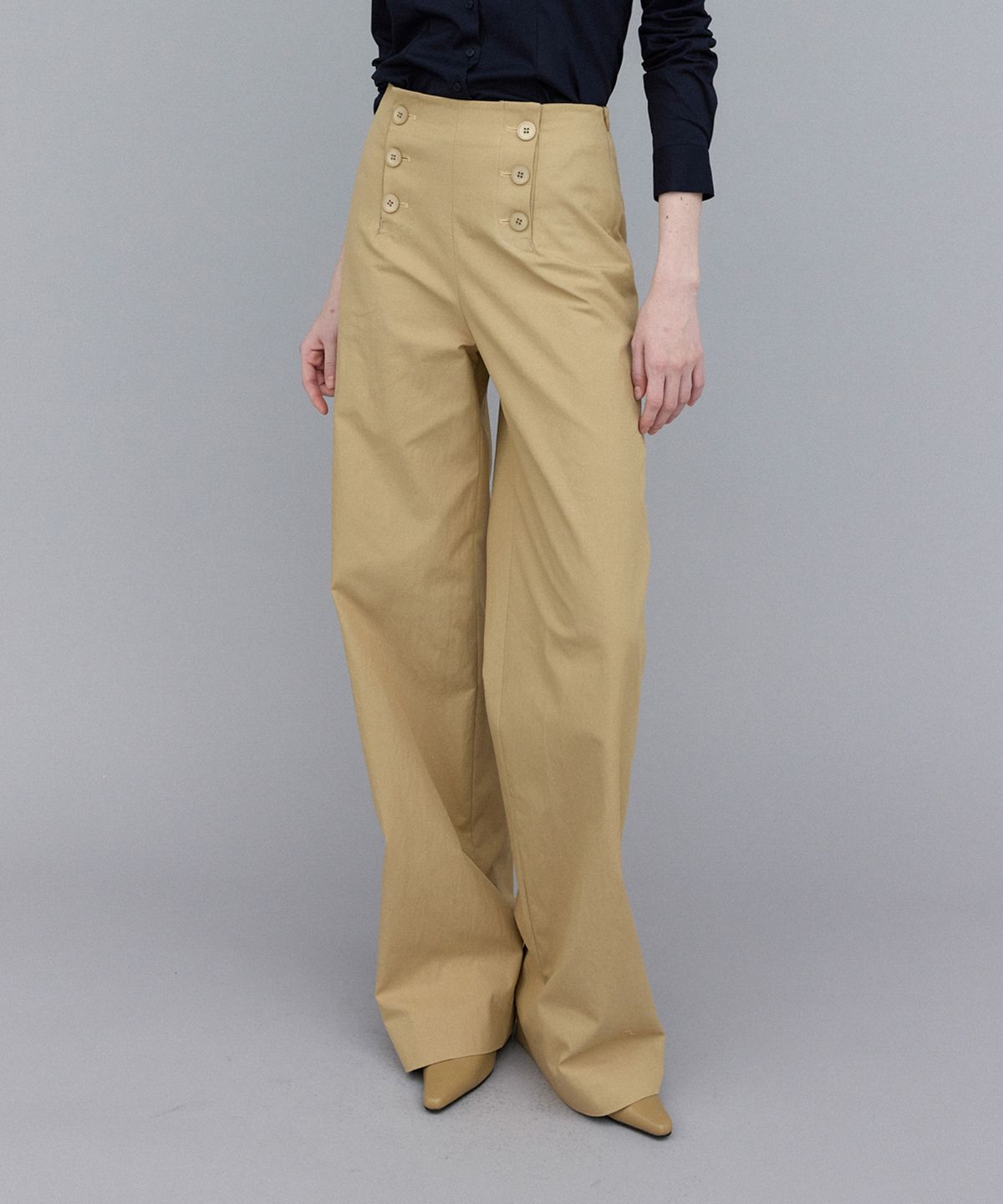 이보크에라(EVOKEERA) Linear Button Wide Cotton Pants(Beige)
