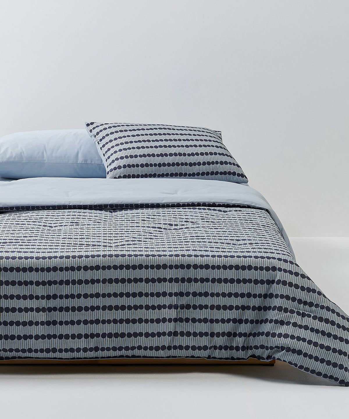 자주(JAJU) 드로잉 도트 차렵이불 베개커버 세트 SS 블루