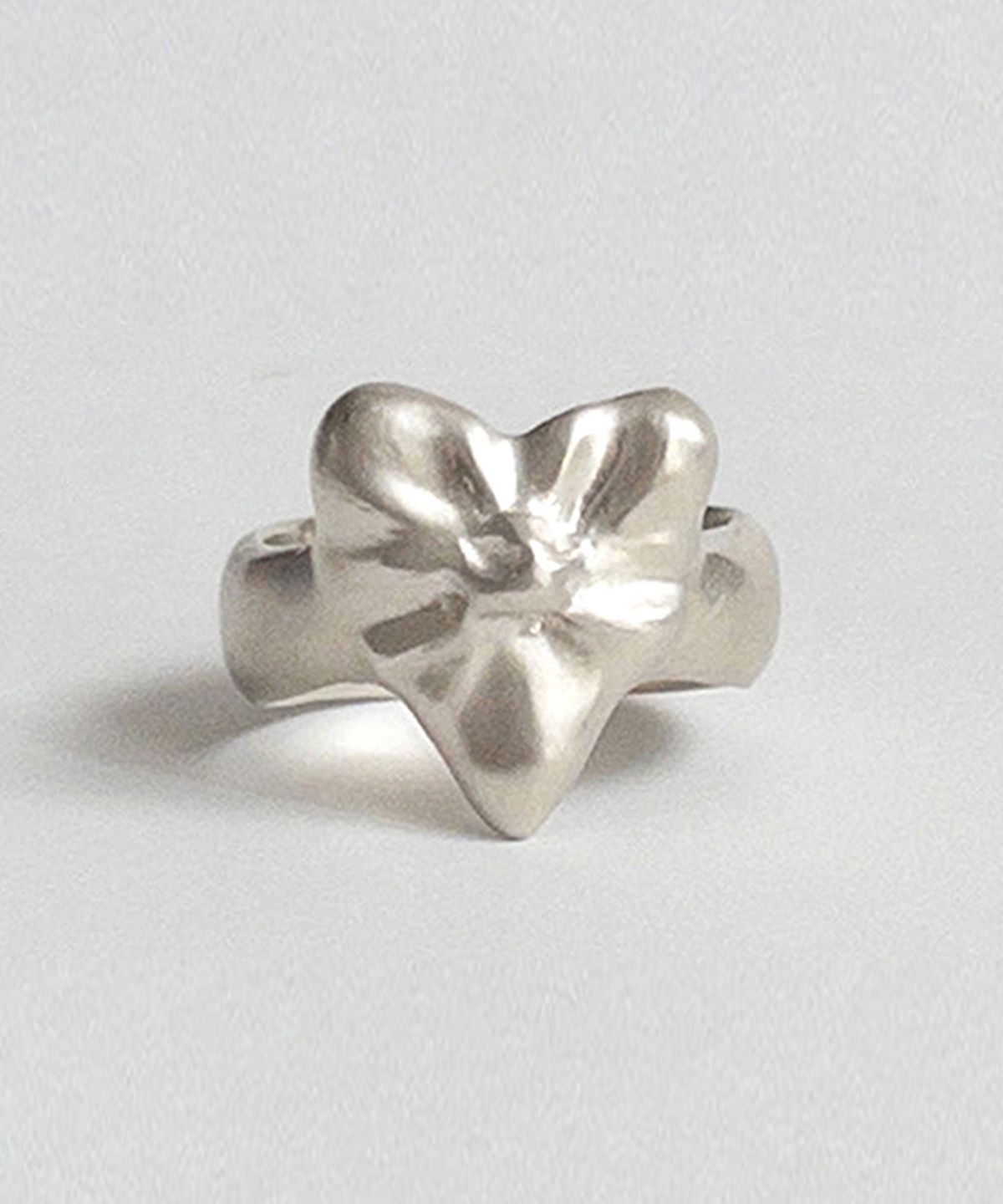 시에가하우스(SIEGA HOUSE) HEART SHIR RING (SOFT)