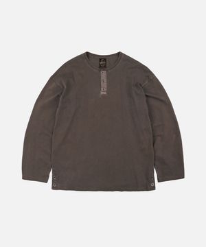 PIGMENT DYEING HENLEY NECK TEE _ BROWN