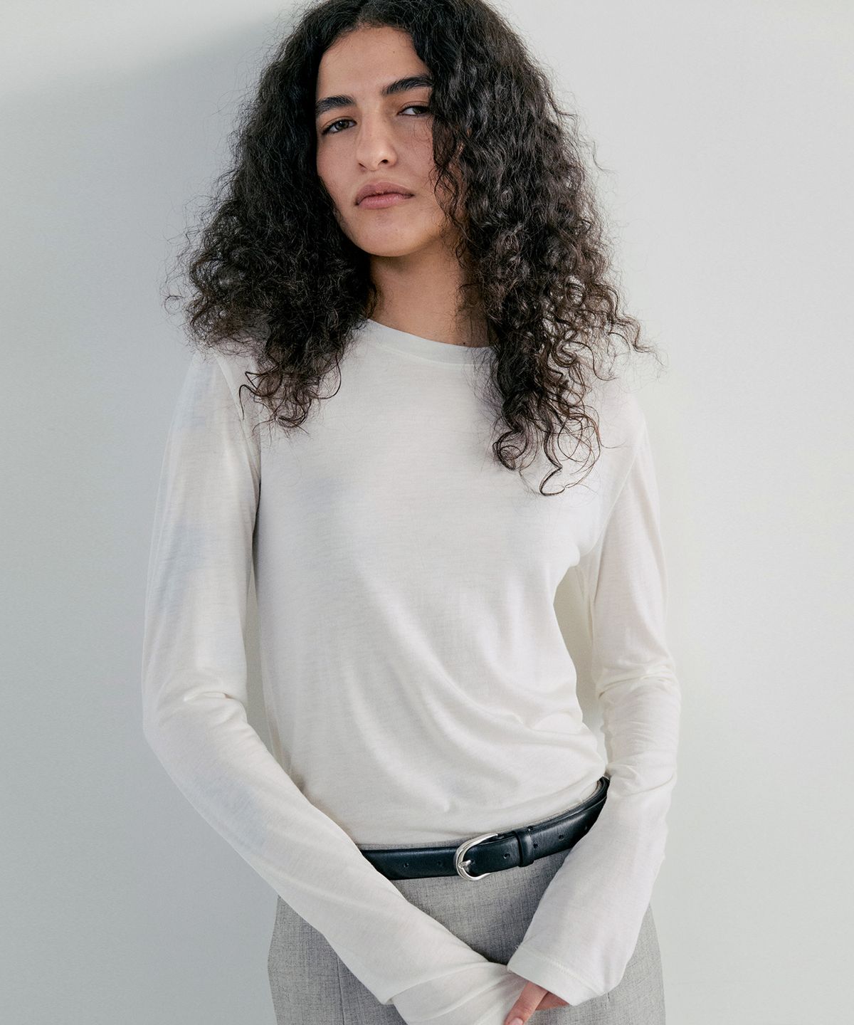 노티아(NOTIA) WOOL TENCEL ROUND T-SHIRT - CREAM