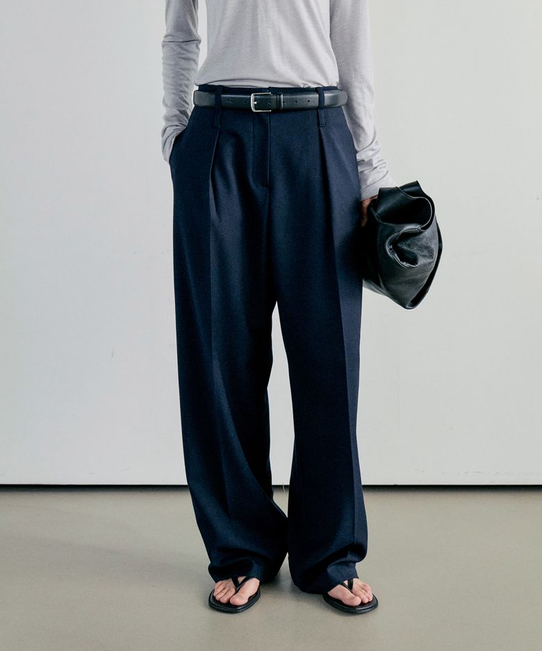 WOOL STRAIGHT ONE TUCK PANTS - DEEP NAVY