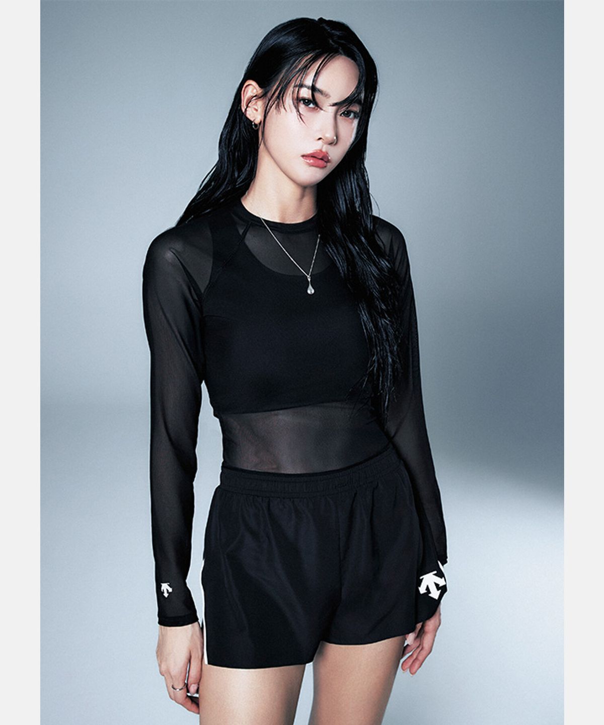 데상트(DESCENTE) 러닝 델타프로 브리프 라인드 쇼츠 (남성 2.5인치/여성 2인치) 블랙 SR123RHP21