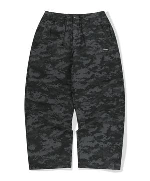 DIGI CAMO PARACHUTE PANTS (BLACK)