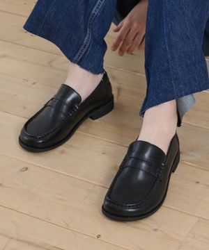 소가죽 텐터문 로퍼 EBAL167139