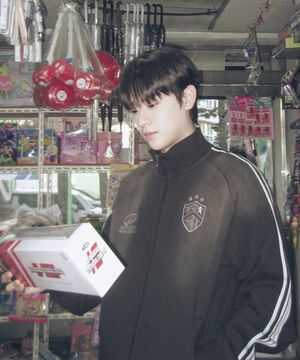 빈티지 워싱 스웻 트랙 자켓 블랙