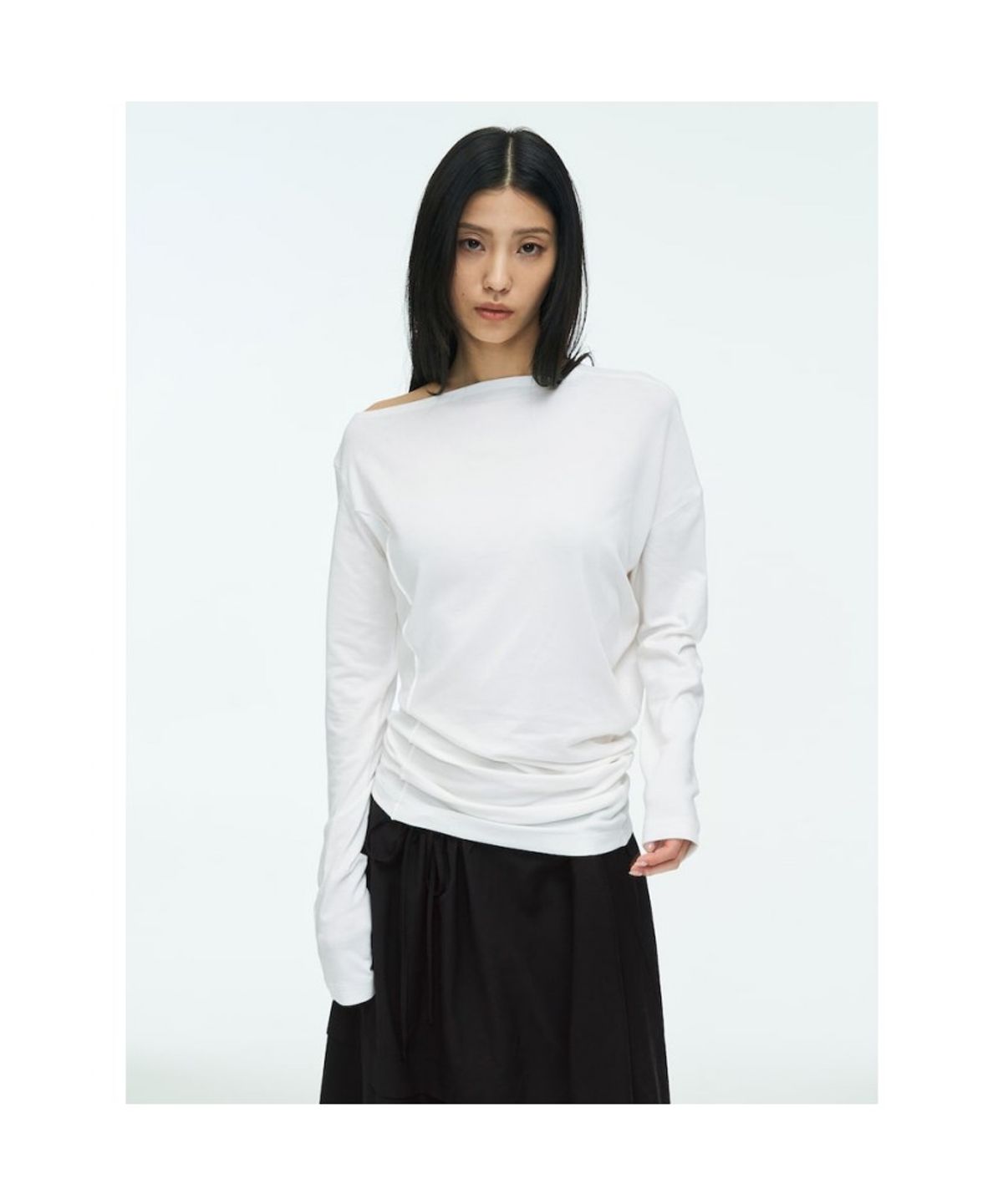 앙개(ANGGAE) Asymmetrical Drape  TShirt  White