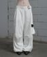 Belted Two-Pocket Cutline Oversized Pants (White)