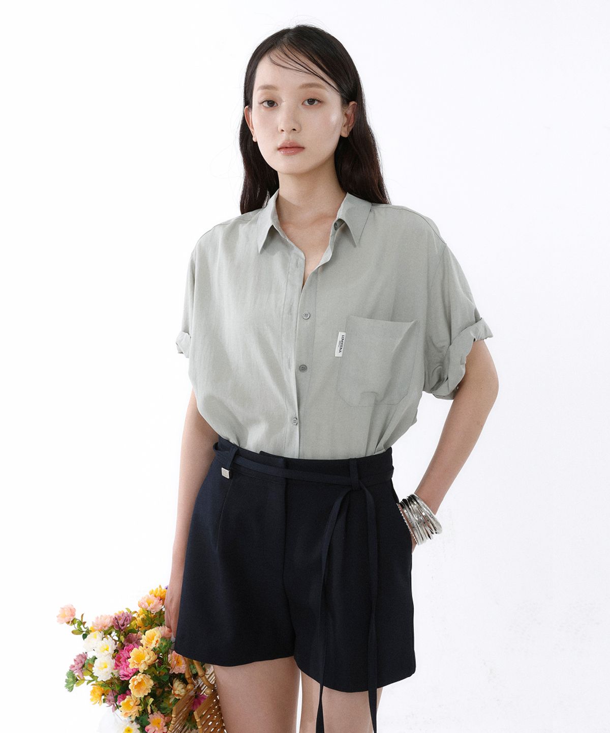 러벤티나(LOVENTINA) 테일러드 미니 팬츠_네이비