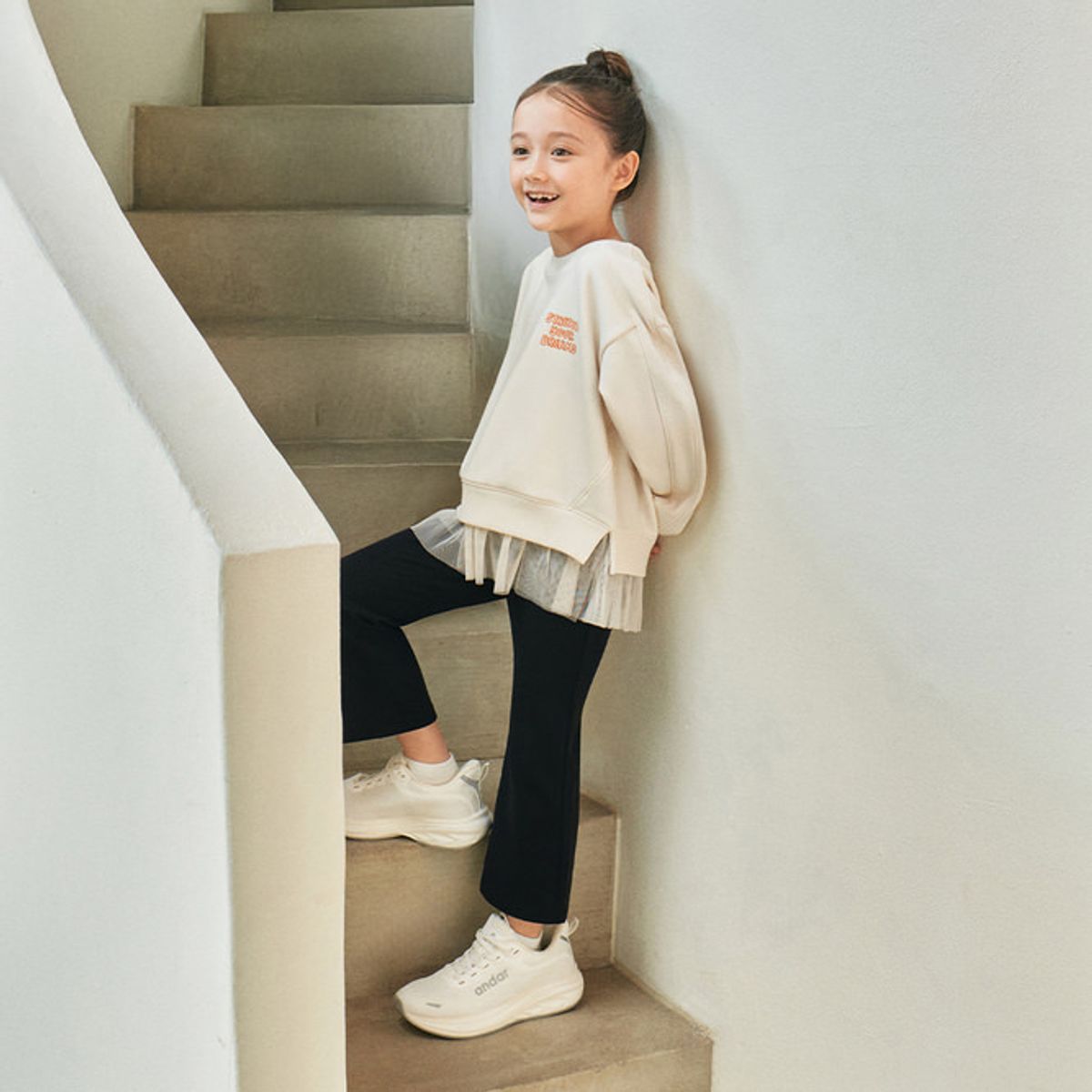 안다르 키즈(ANDAR KIDS) 키즈 릴레어 기모 부츠컷 레깅스 (여아)