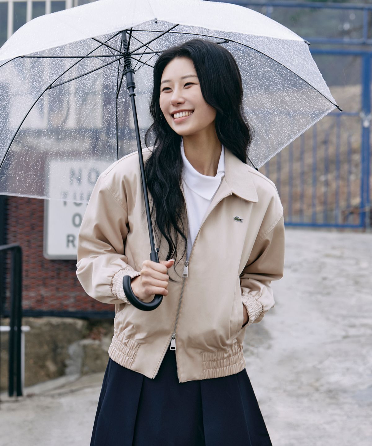 라코스테(LACOSTE) 여성 개버딘 코치 자켓 BF8412-56G X6F