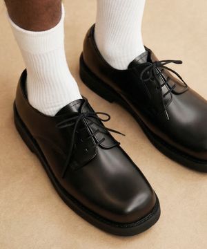 [SECOND.A Light] 볼드쉐입 미니멀 더비 SL31 [SHINE BLACK]