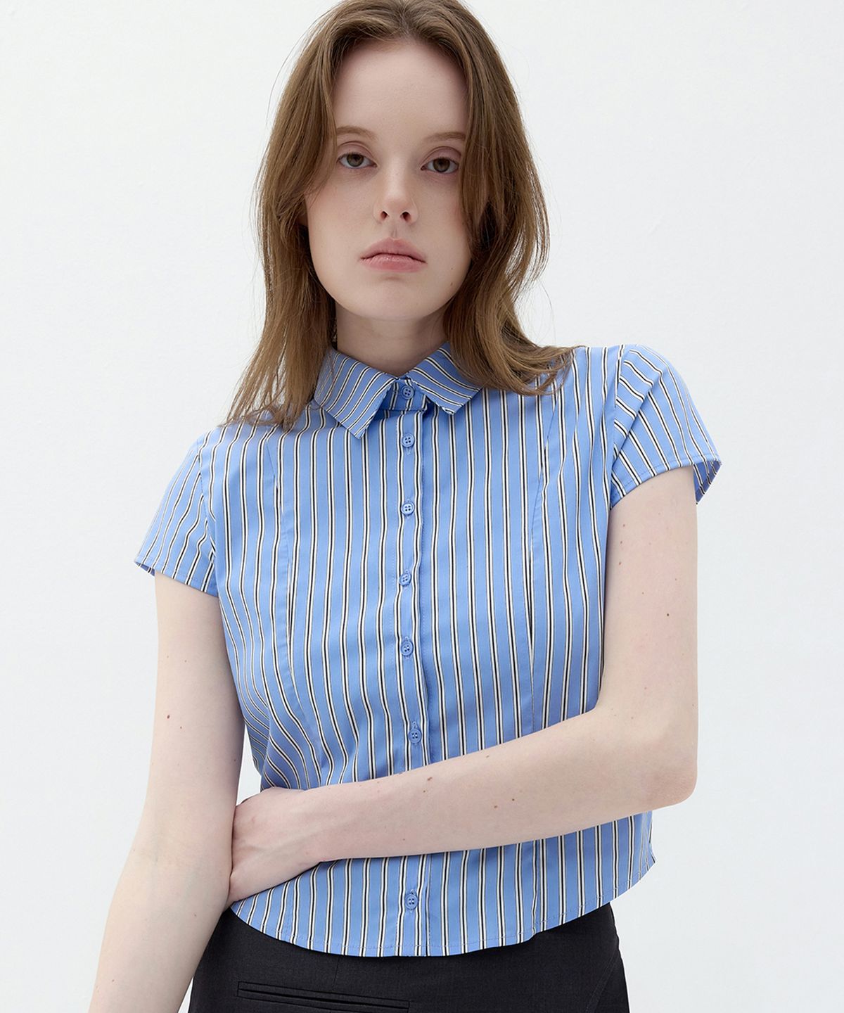 이보크에라(EVOKEERA) Striped Slim Fit Shirt With Cap Sleeves(Blue)