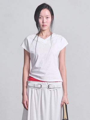 V-Neck Raglan Half Top _ White