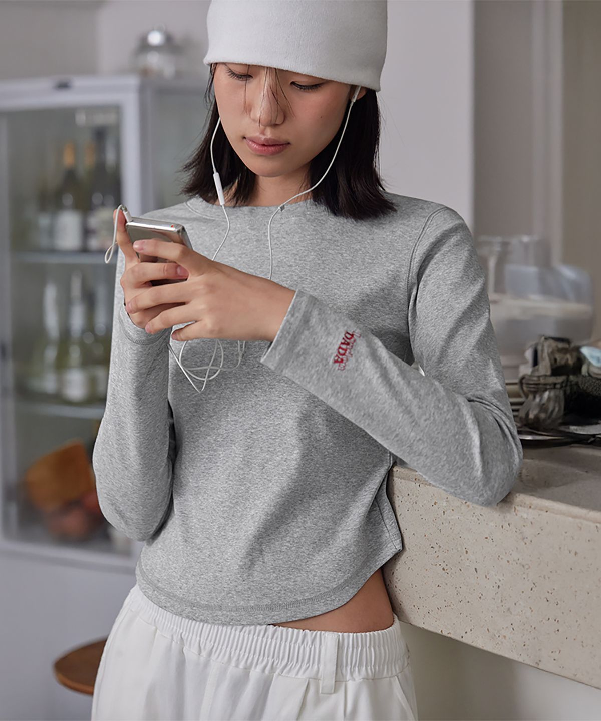 런던다다(LONDONDADA) Cropped Round-Hem Long Sleeve Top, M.GREY
