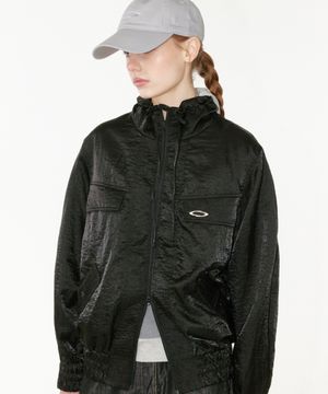 NOI1808 하이넥 글로시 윈드브레이커 (블랙)