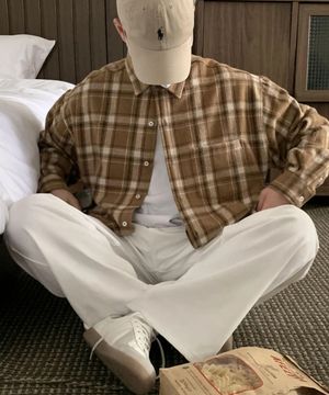 더 스테디 체크셔츠 (카멜)