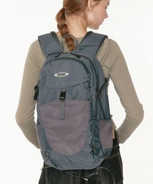 NOI1819 메시 버클 백팩 (차콜)