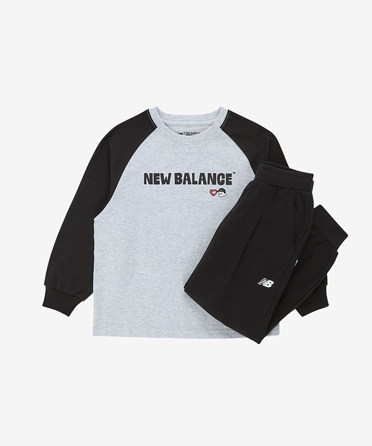 뉴발란스 키즈(NEWBALANCEKIDS) WE GROW TOGETHER_라글란 아동 긴팔티 + 미니쭈리 NK9YG2204U19