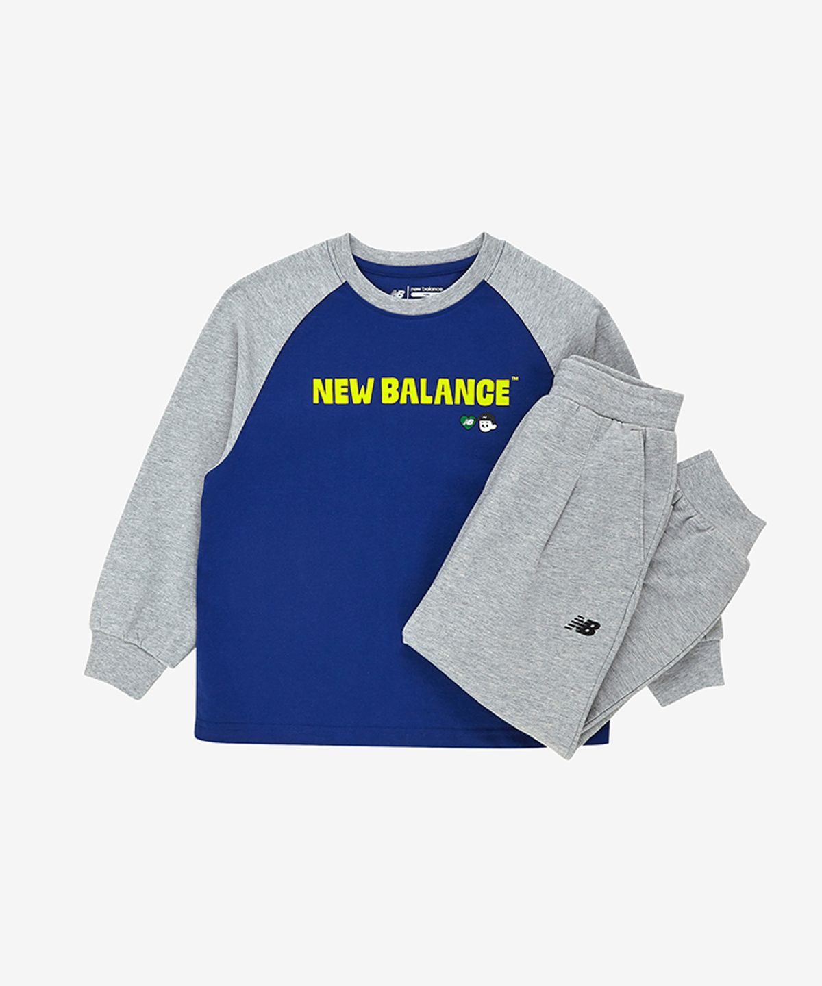뉴발란스 키즈(NEWBALANCEKIDS) WE GROW TOGETHER_라글란 아동 긴팔티 + 미니쭈리 NK9YG2204U50