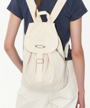 NOI1827 라이트 미니플랩 백팩 (아이보리)