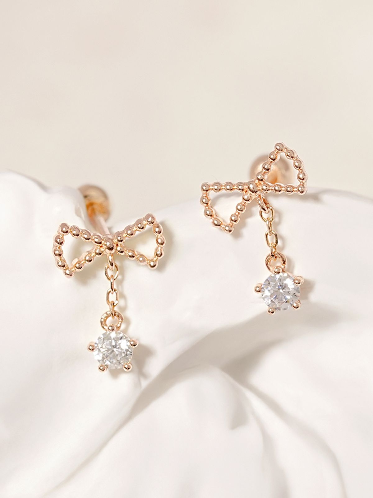 미니멀피어싱(MINIMALPIERCING) 14K 리본 드롭 큐빅 피어싱 귀걸이