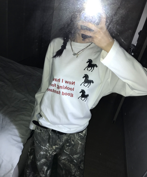 오버핏 LOOK 긴팔티