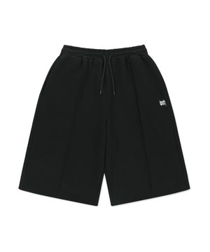 TAG TUCK SWEAT SHORTS - BLACK