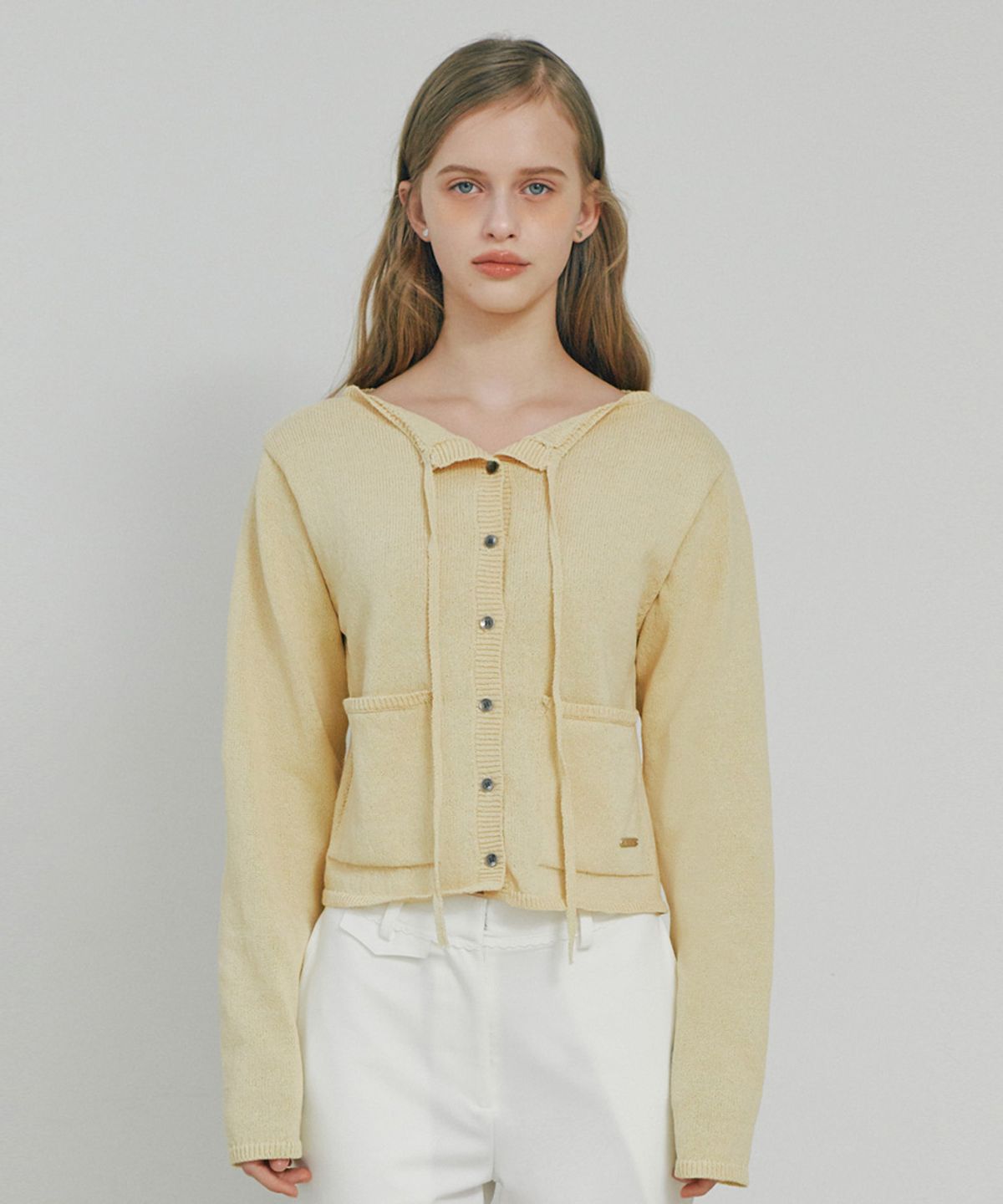 벨로엘(BELLOL) Off-shoulder halterneck cardigan BUTTER