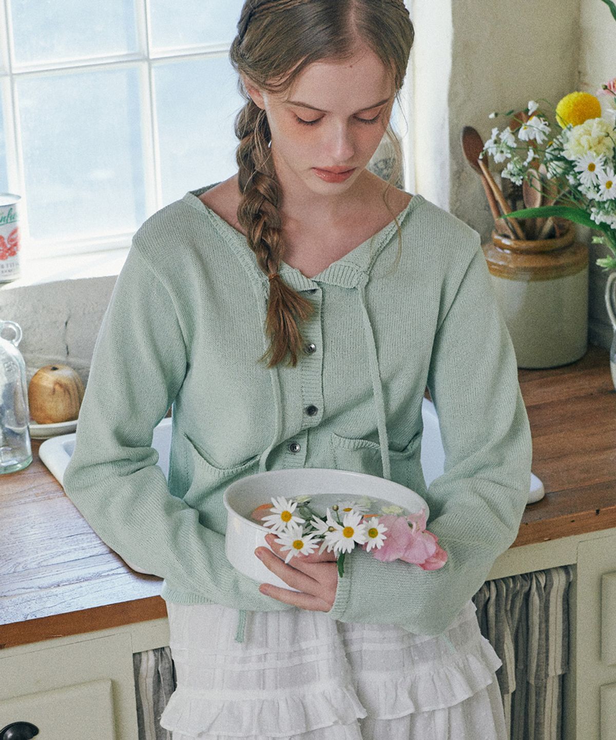 벨로엘(BELLOL) Off-shoulder halterneck cardigan MINT