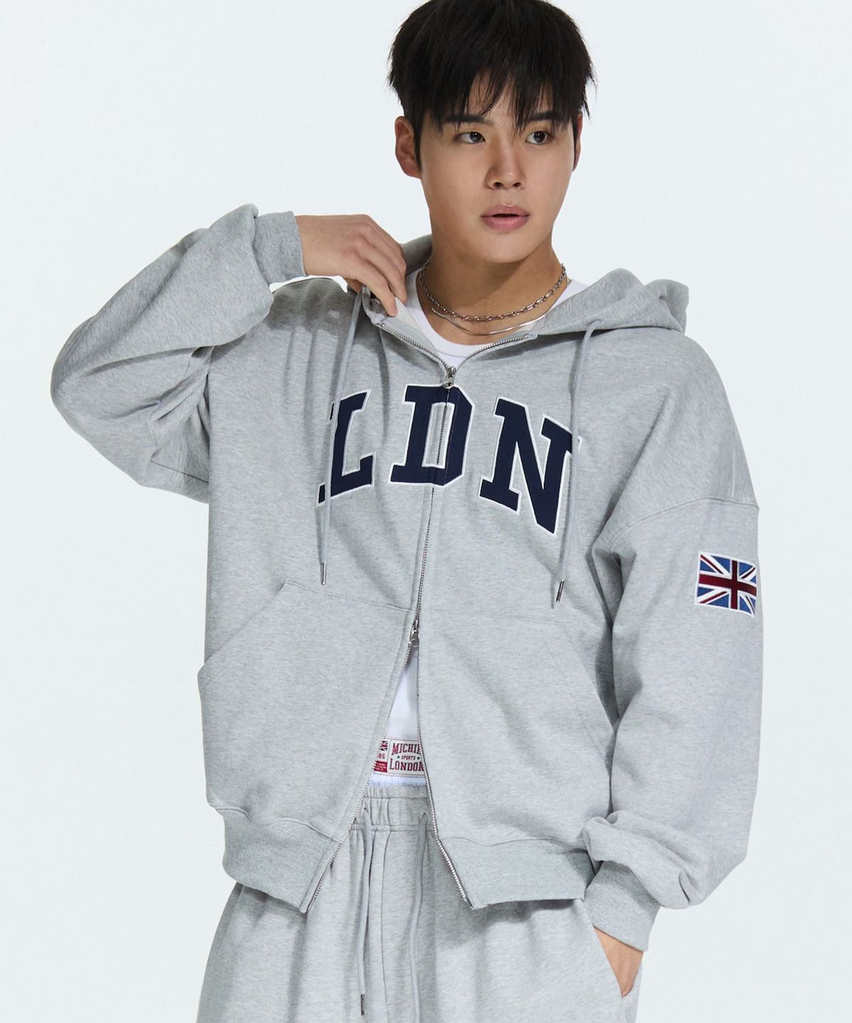 미치코런던 스포츠(MICHIKO LONDON SPORTS) LDN 벌키 후드 집업 멜란지 그레이