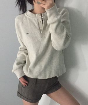 와플 헨리넥 맨투맨 오트밀