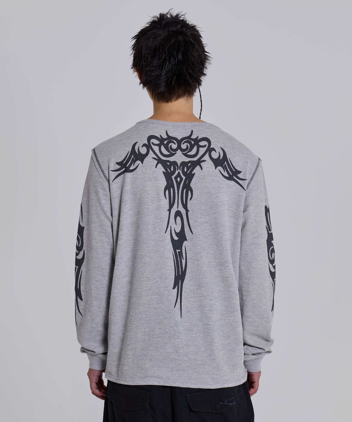 제이디드 런던(JADED LONDON) (U) 그레이 롱라인 와플 타투 탑 GREY LONGLINE WAFFLE TATTOO TOP