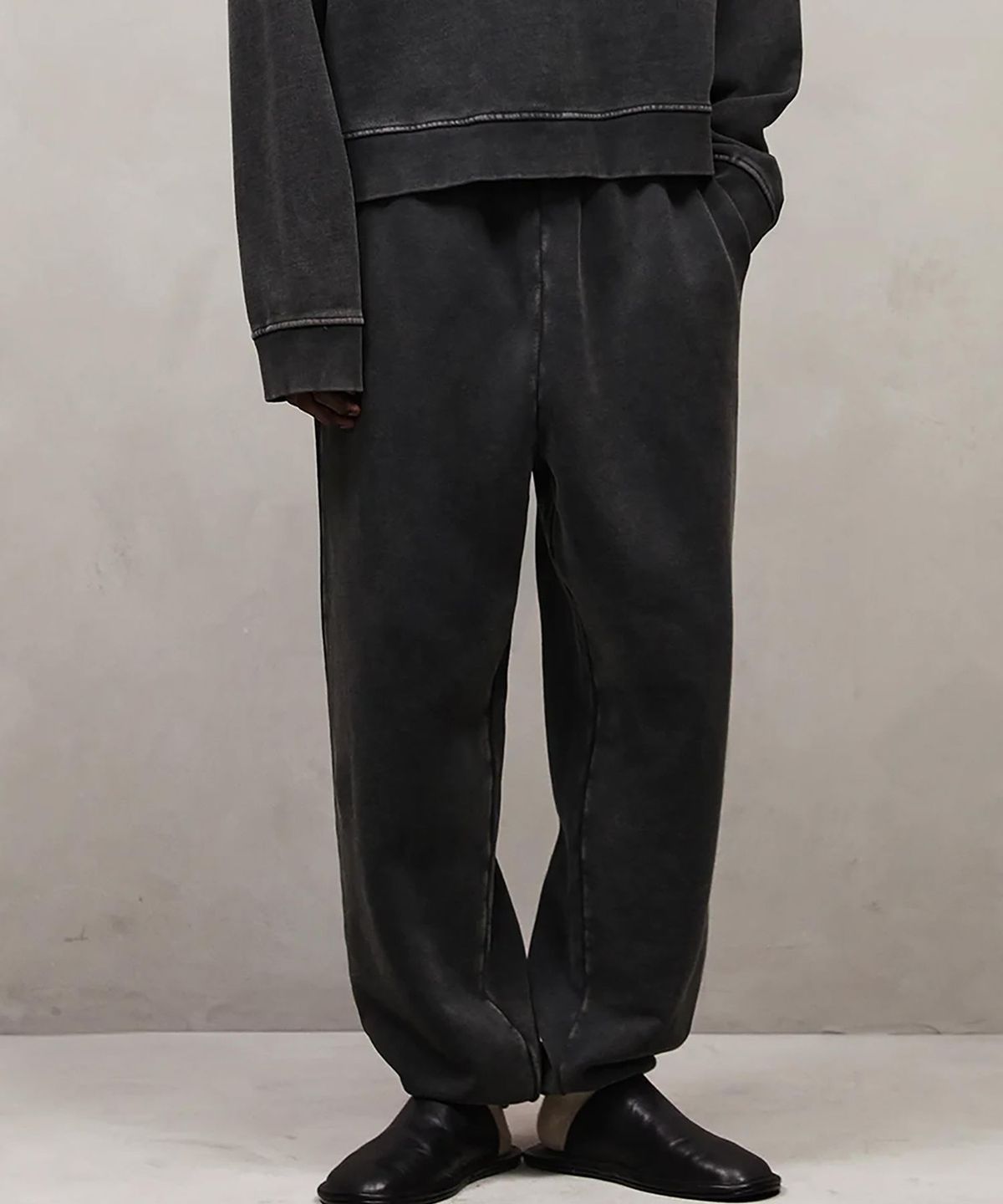 엔타이어 스튜디오(ENTIRE STUDIOS) (U) 스탠다드 스웨트팬츠 워시드 블랙 STANDARD SWEAT WASHED BLACK