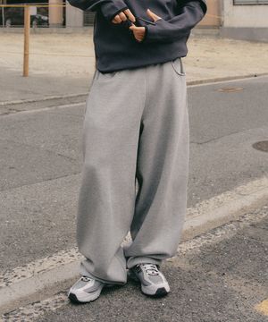 사이드 딥 턱 루프 커브드 스웨트 팬츠 [멜란지 그레이]