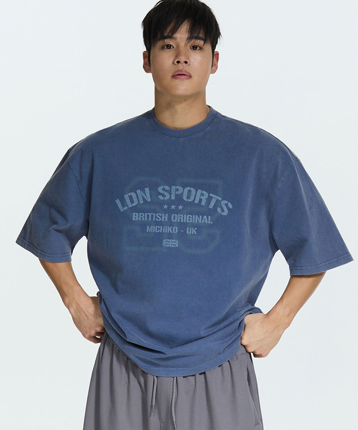 미치코런던 스포츠(MICHIKO LONDON SPORTS) LDN 빈티지 피그먼트 반팔 티셔츠 빈티지 블루