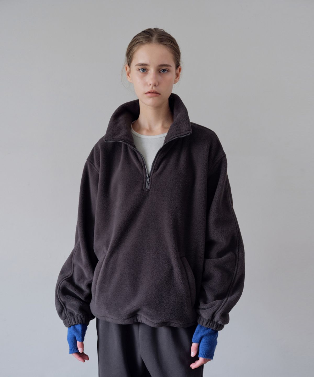 더 릴(THE LILLE) Fleece Half Zip-up_Charcoal