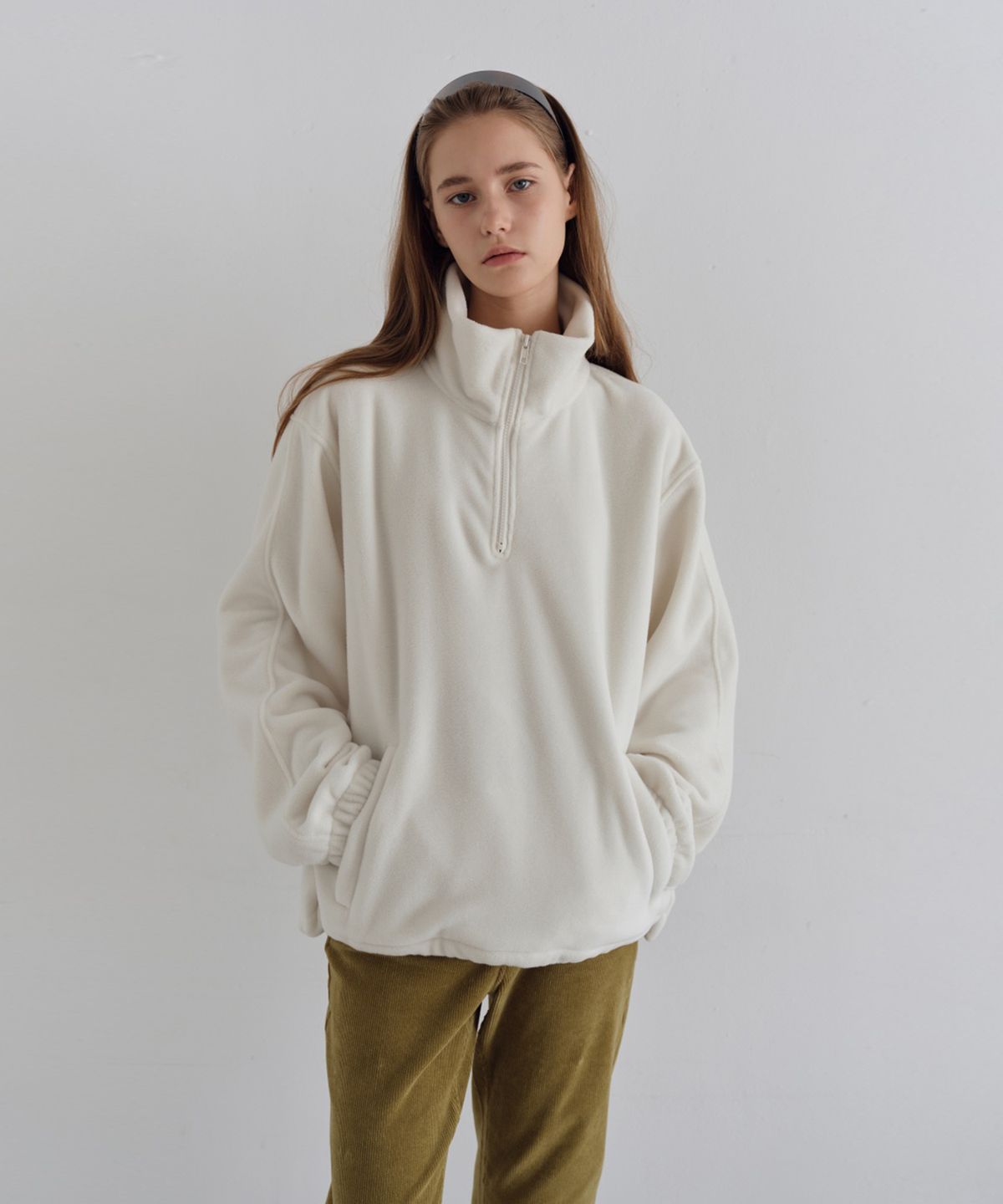 더 릴(THE LILLE) Fleece Half  Zip-up_Ivory
